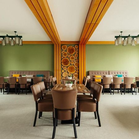 Haus Sonnblick - Gruppenhaus - Bis Zu 42 Personen - Grosser Gemeinschaftsbereich - Billiard - Soccer - Dart - Garten Braunlage Kültér fotó