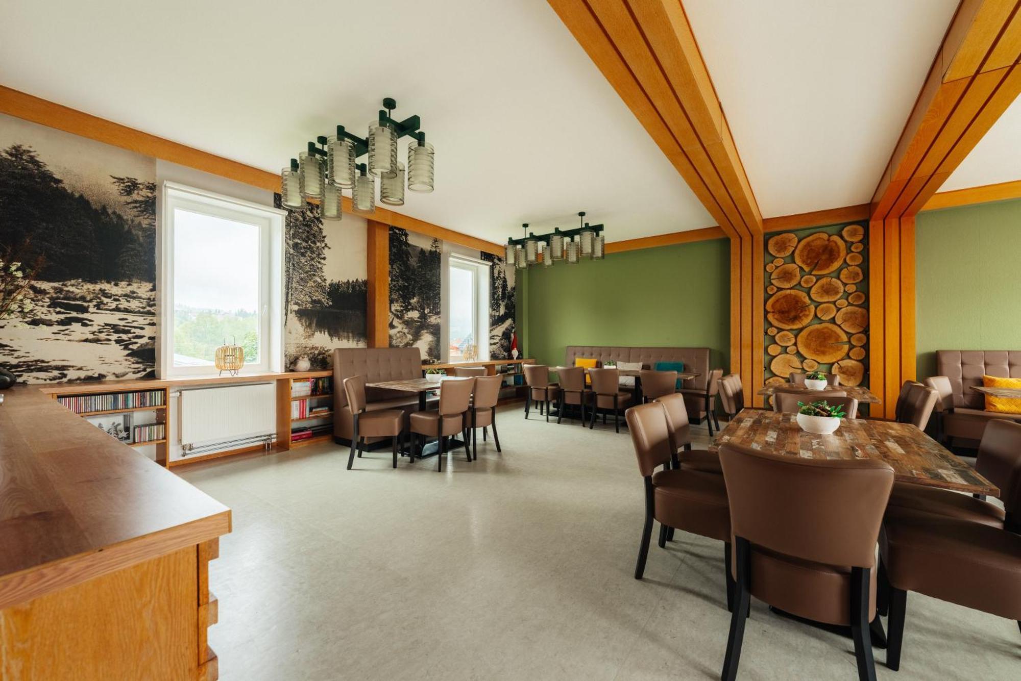 Haus Sonnblick - Gruppenhaus - Bis Zu 42 Personen - Grosser Gemeinschaftsbereich - Billiard - Soccer - Dart - Garten Braunlage Kültér fotó